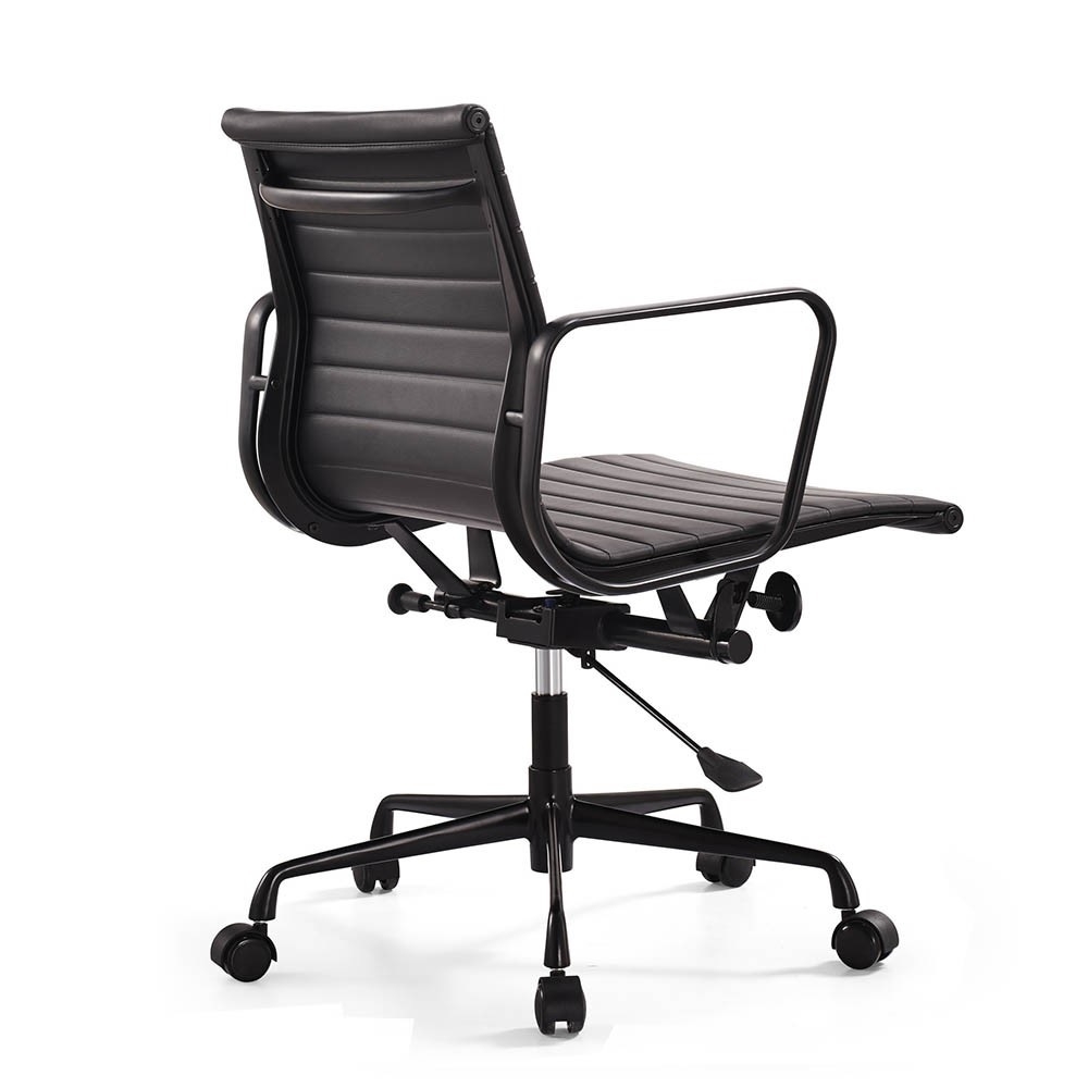 Charles Eames style, Chaise de bureau EA117 Cuir cadre noir noir